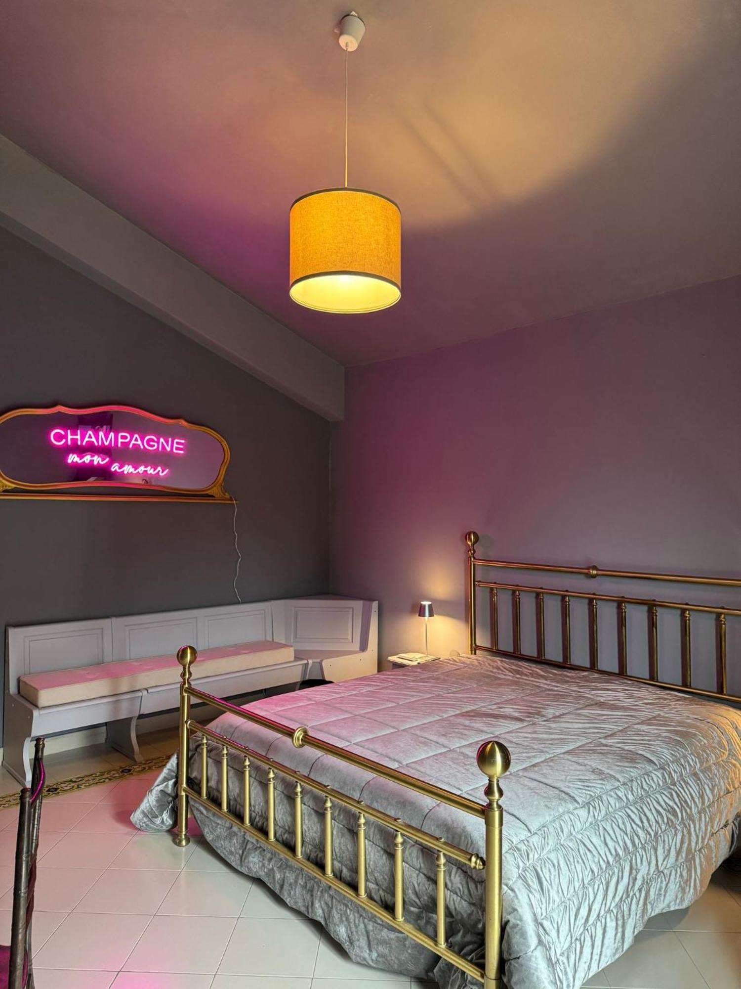 B&B Assteas Montesarchio Buitenkant foto