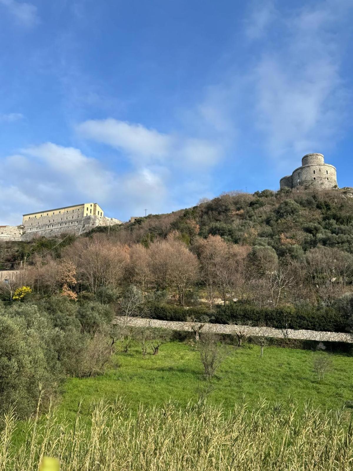 B&B Assteas Montesarchio Buitenkant foto